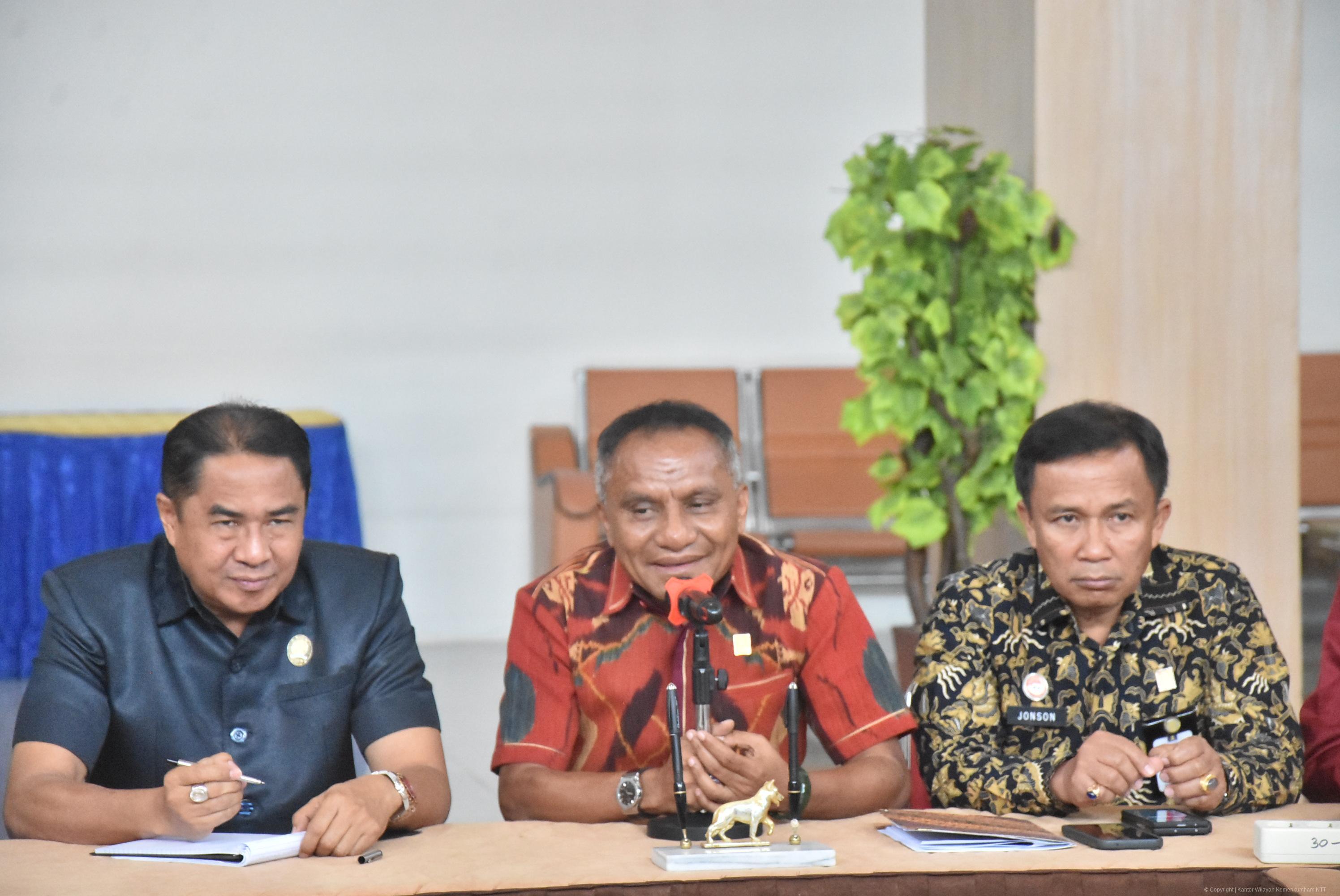 Pastikan Keselarasan Kebijakan Provinsi NTT, Kanwil Kemenkum NTT Harmonisasikan RPJMD Provinsi NTT
